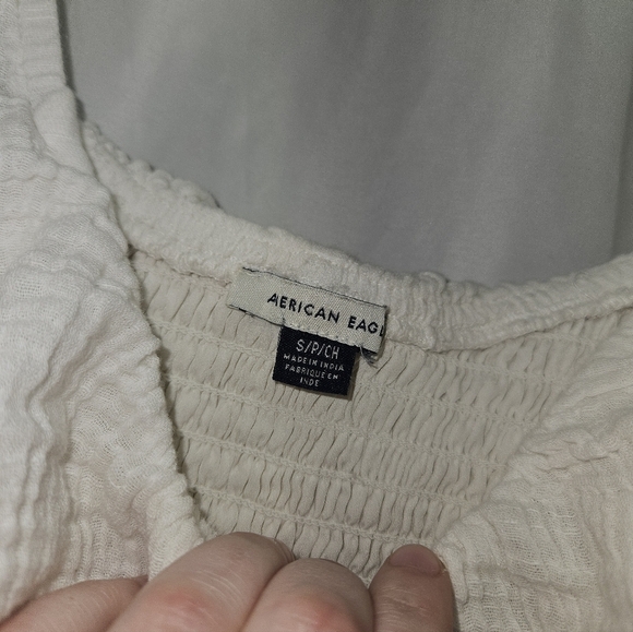 American Eagle White Ribbed Ruffle Cropped Top! - Picture 2 of 5